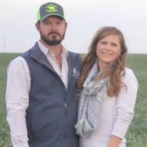 Meet your Posher, Bobbie